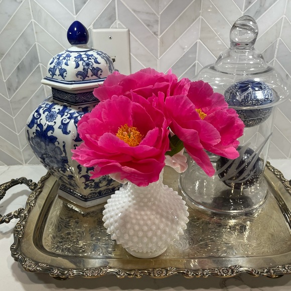 Meet your Posher, Pamela - Picture 1 of 1